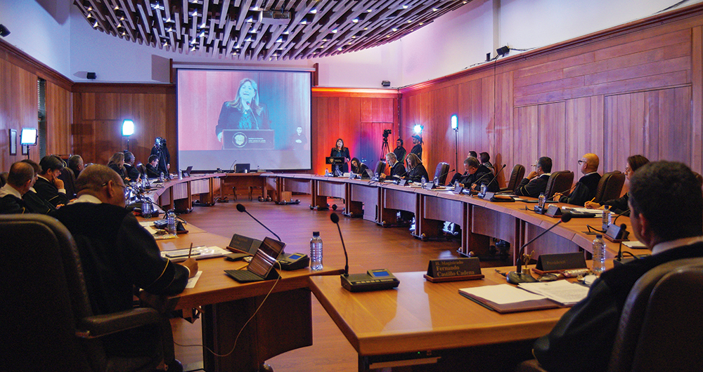   El Gobierno de Gustavo Petro ha adoptado una posición crítica, descalificando la gestión de Francisco Barbosa y la cúpula de la Fiscalía. 