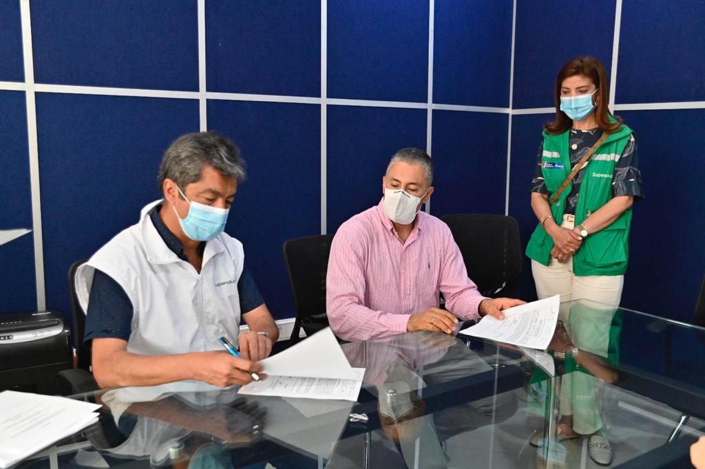 Momento en que era notificada la intervención por parte de la Supersalud.