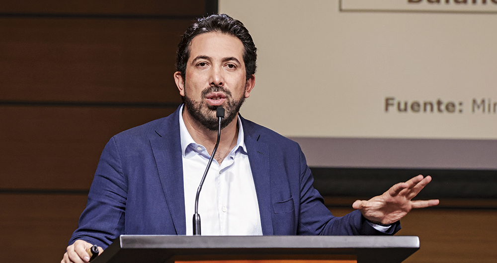 Diego Guevara Ministro de Hacienda