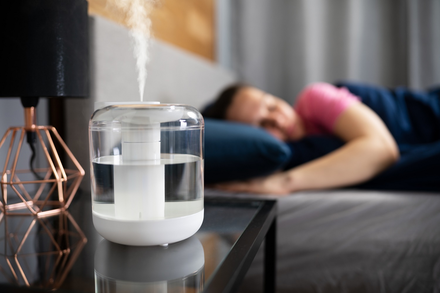 7 trucos infalibles para deshacerte de la humedad de la casa - Mejor con  Salud