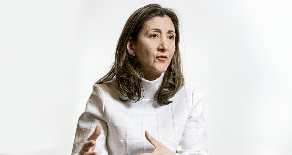  Íngrid regresará a Francia, pero prometió volver a Colombia. Aunque no se radicará en el país, al menos por ahora, sí podría pasar más tiempo si al final Verde Oxígeno, su partido, revive.