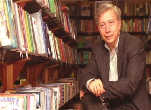 Felipe Ossa D. gerente general de la Librería Nacional. 