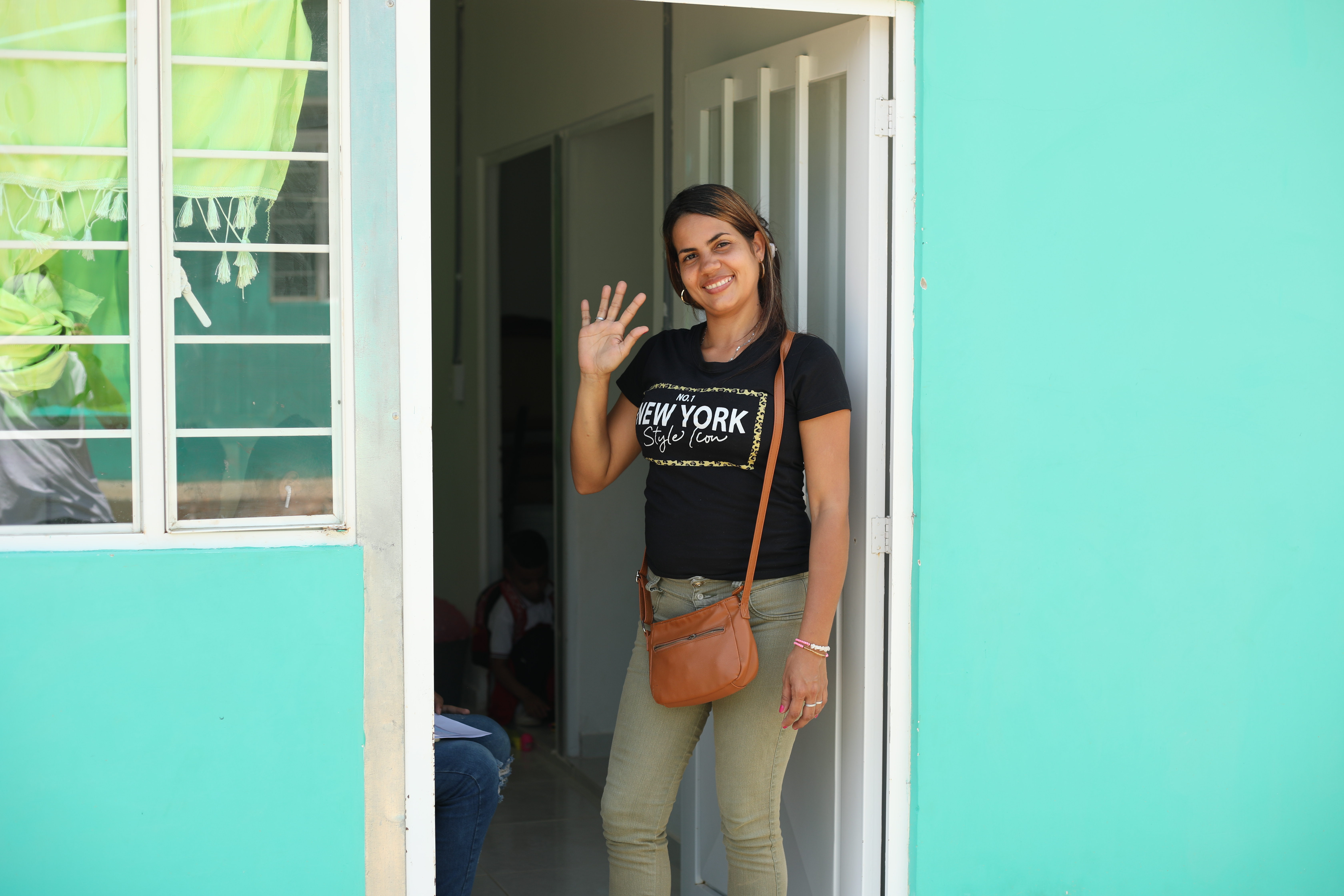 Unas 75 personas del sector de Los Girasoles, en Puerto Colombia, Atlántico, se beneficiaron de los módulos habitacionales entregados por Homecenter.