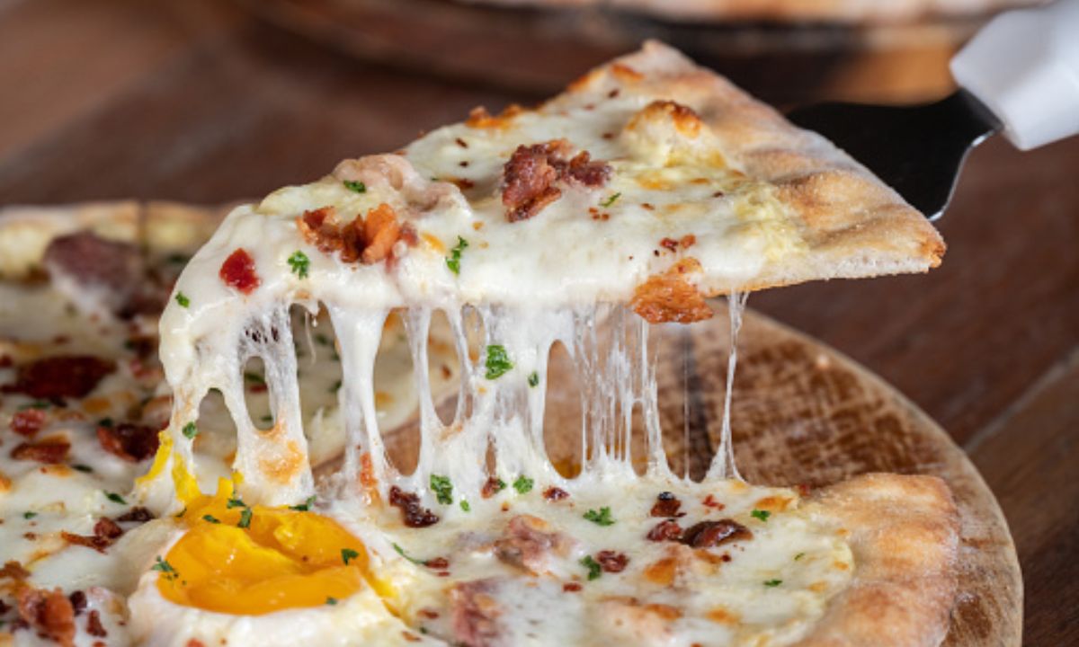 Así se debe calentar una pizza.