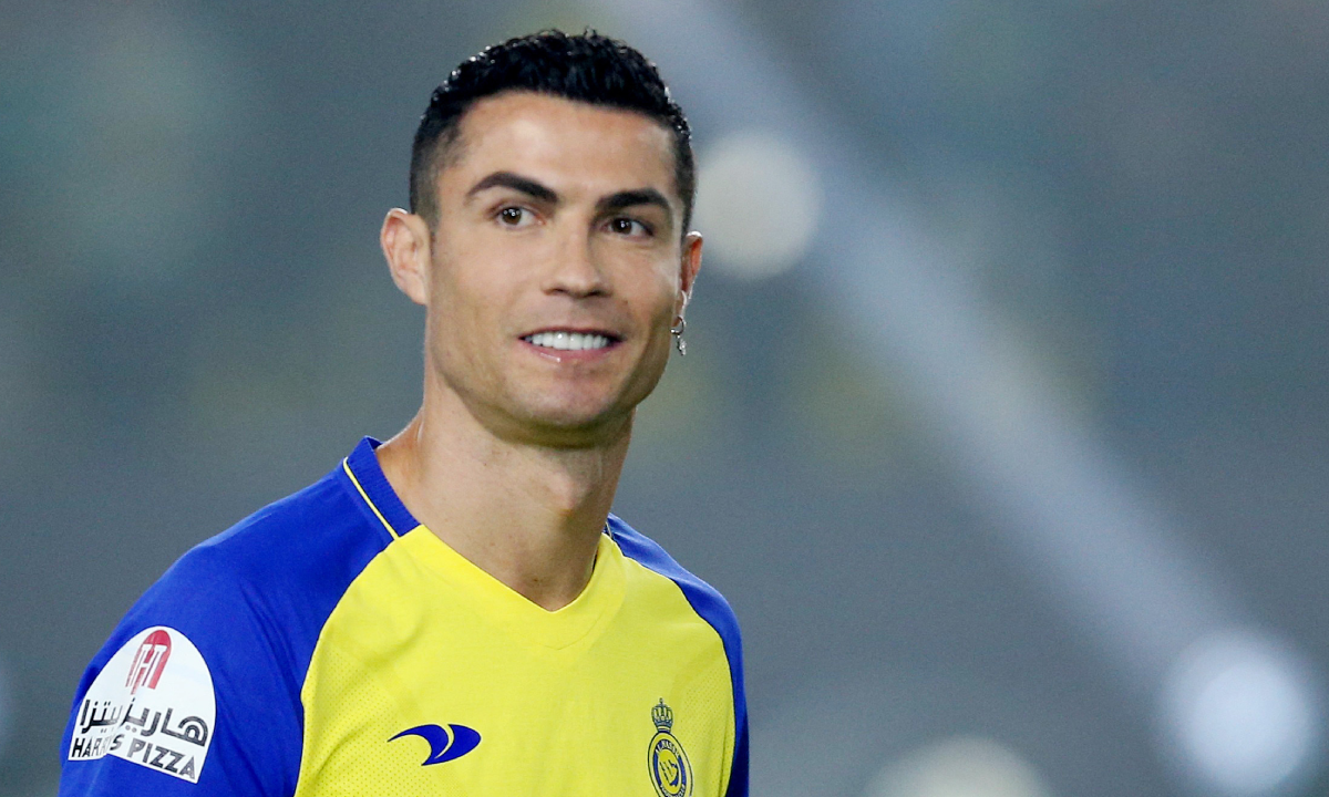 Cristiano Ronaldo vendió un Balón de Oro al hombre más rico de Israel
