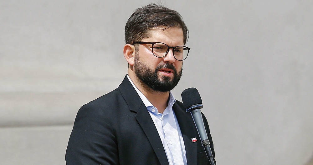  Aunque el presidente de Chile, Gabriel Boric, ofreció su país como escenario de negociación, Petro invitó a Cuba a que sea la sede  de este proceso.