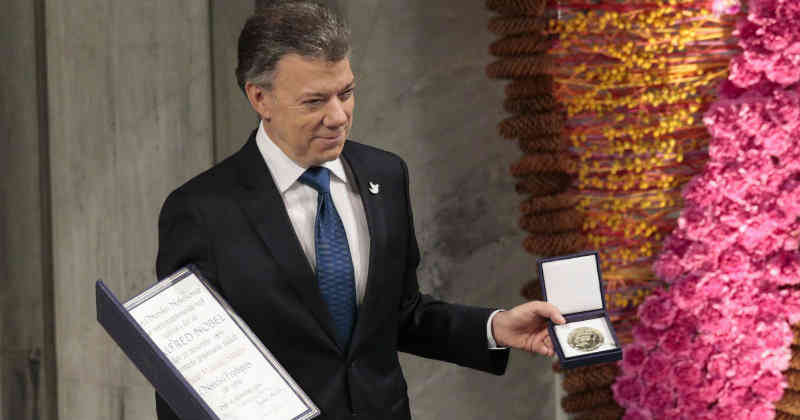 Juan Manuel Santos al recibir el Nobel de la Paz
