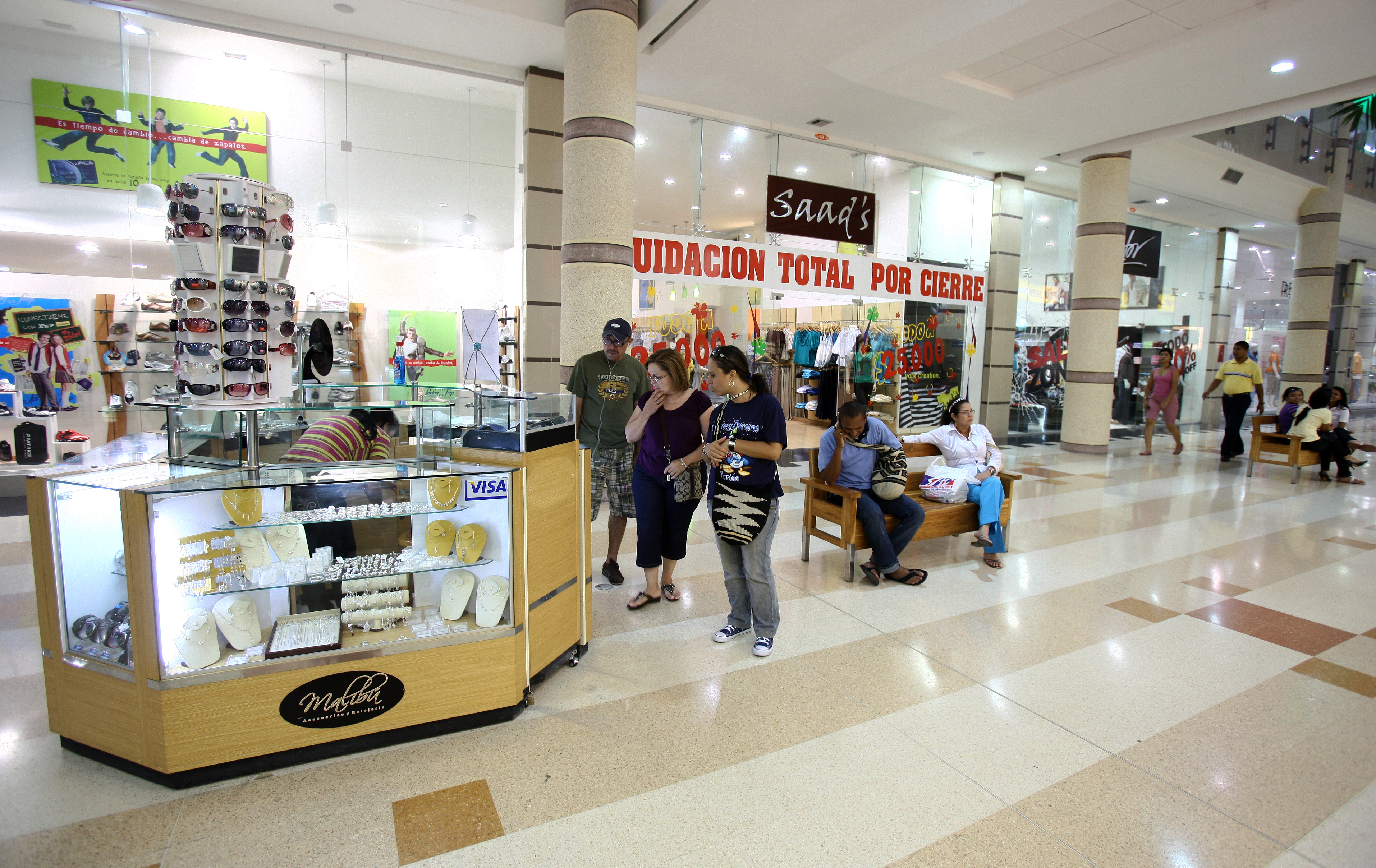 apertura de una pequeña tienda minorista