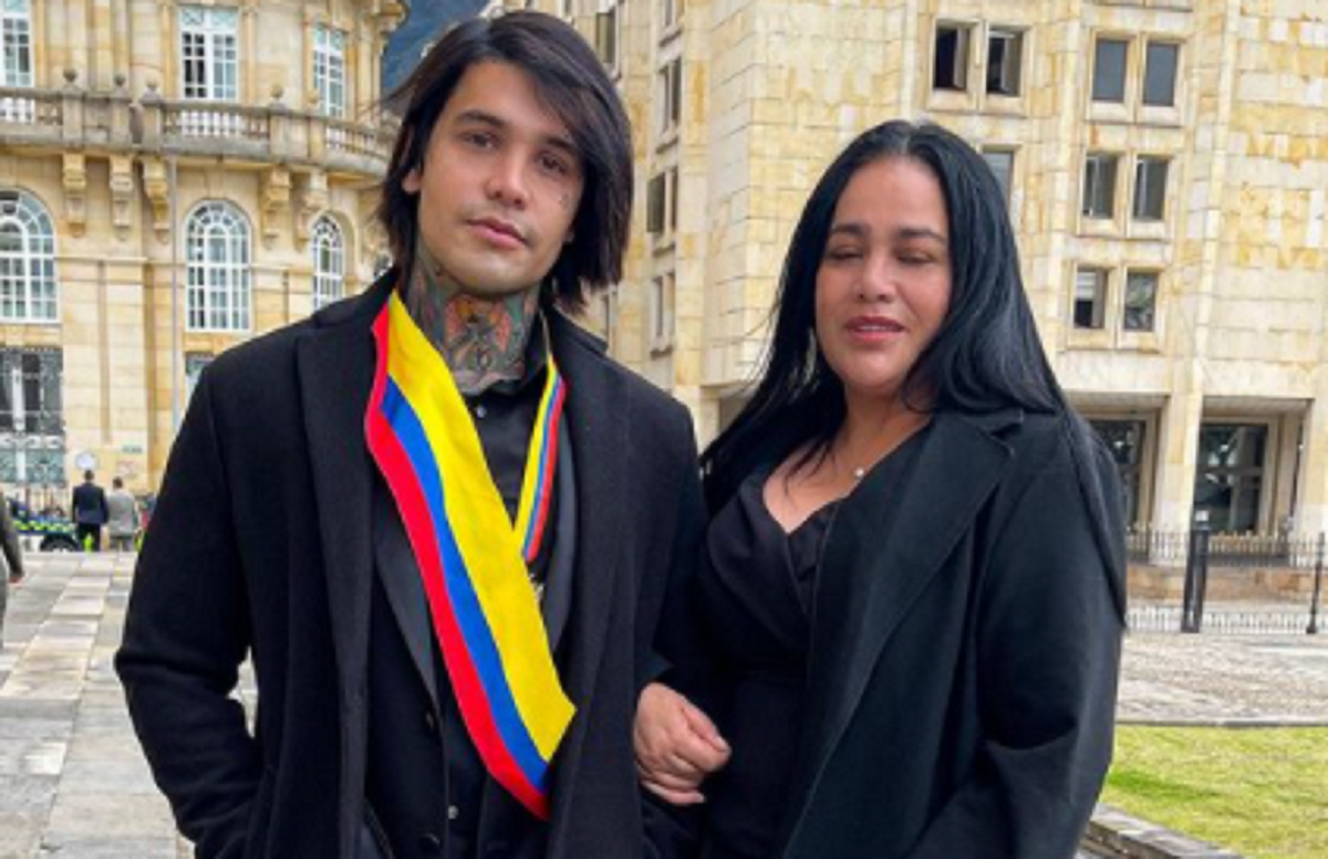 Yeferson Cossio fue condecorado en el Congreso de la República.