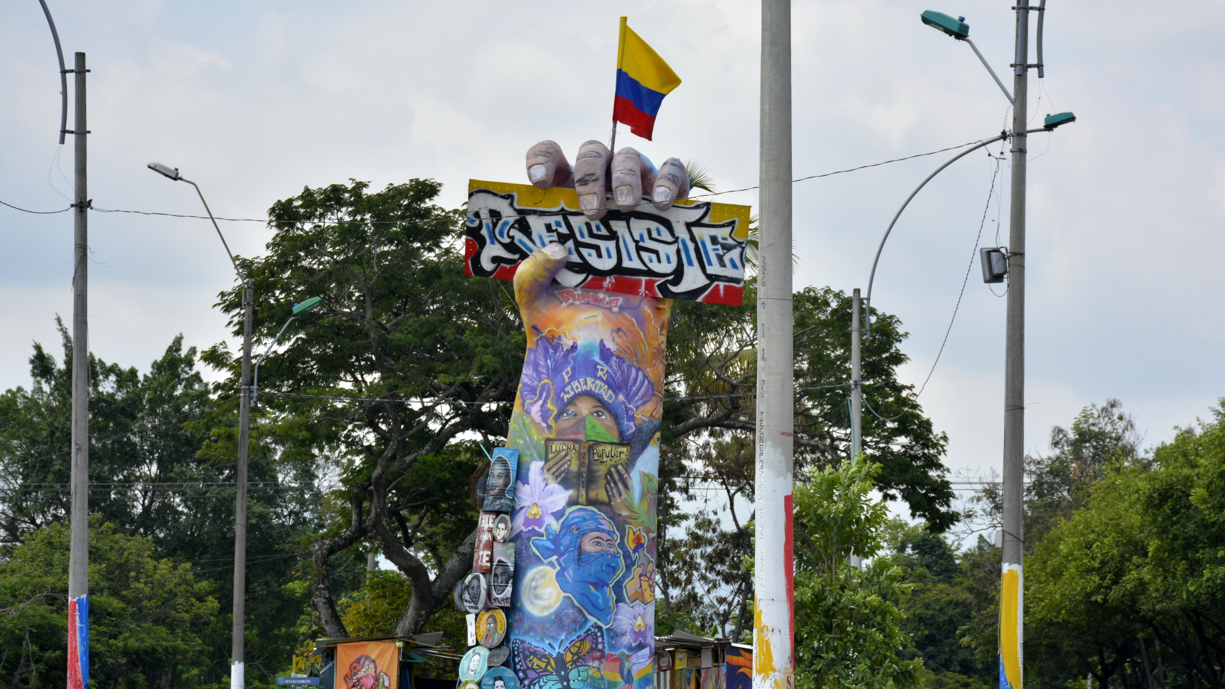 Monumento a la resistencia Cali en el sector conocido como Puerto Rellena en el oriente de Cali.