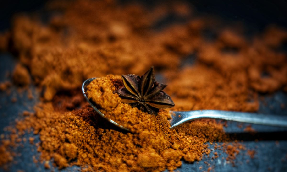 Canela para limpiar la casa.