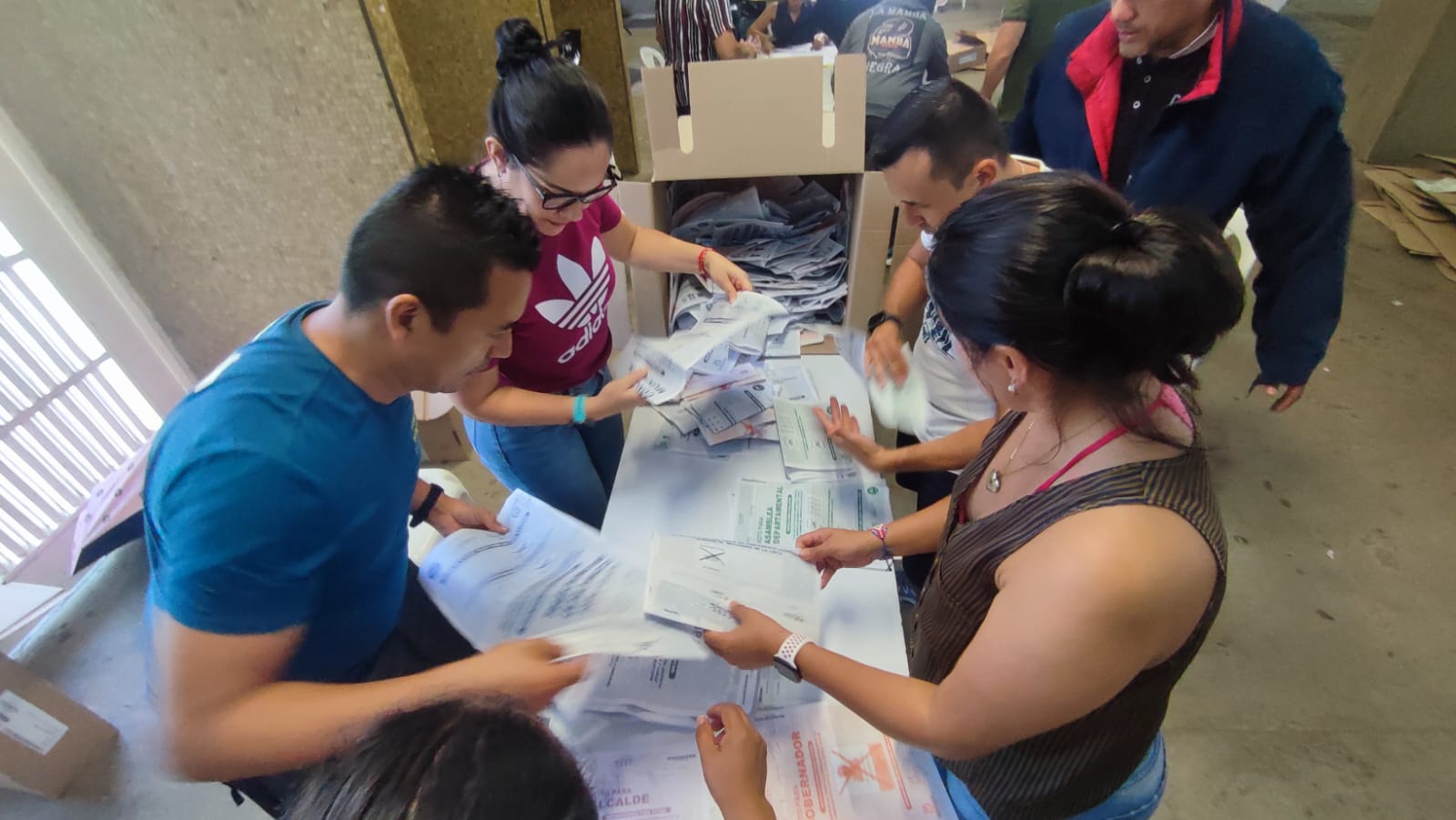 Conteo de Votos Coliseo del Pueblo.