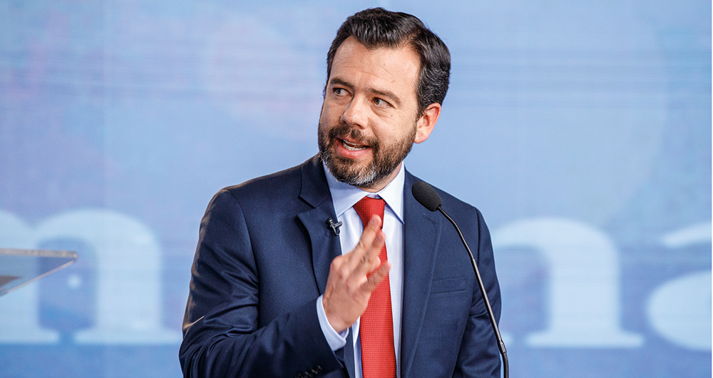    “La ciudad sabe quién es el responsable de qué. Lo que me corresponde es mirar para adelante, decirle la verdad a la gente, lo que recibimos, y ver lo que vamos a resolver”, señaló el alcalde Galán.