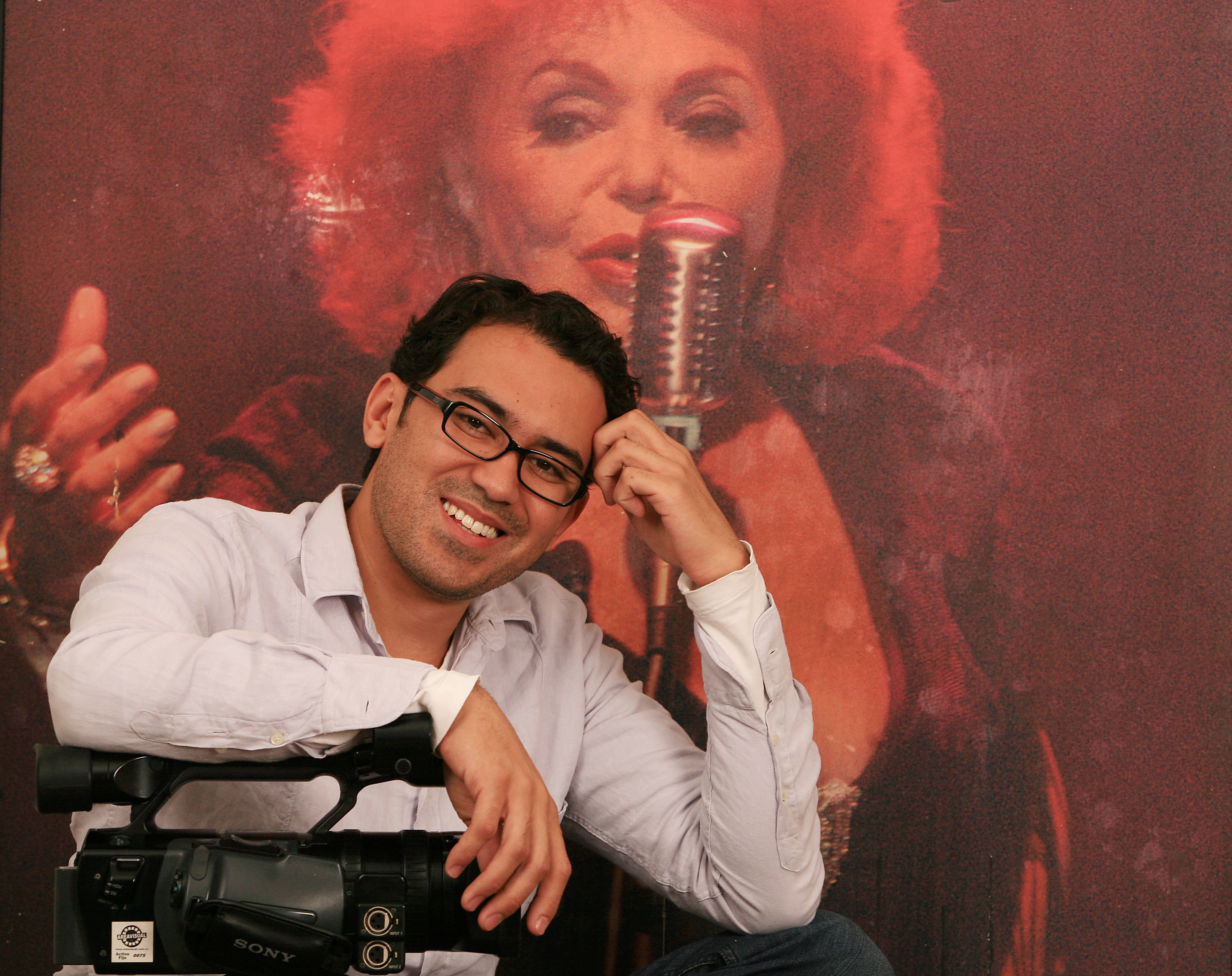 Daniel Alvarez en Bogota el 11 de Febrero de 2010. Daniel elaboro un documental sobre la vida de Fanny Mikey. FOTO: Gerardo GOMEZ. JET SET