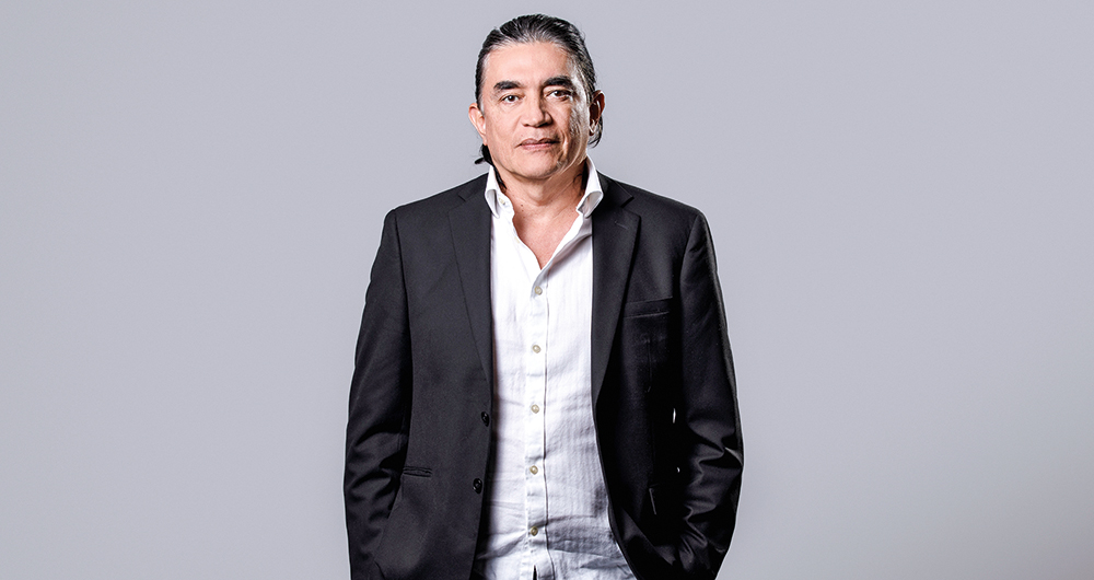 gustavo bolívar Candidato a la alcaldía de Bogotá
