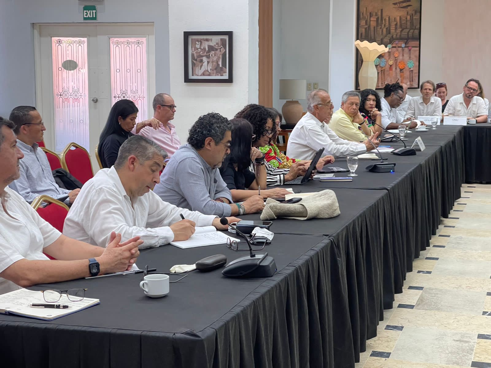 El ministro de Defensa, Iván Velásquez, hizo presencia en la mesa de diálogos entre el Gobierno Nacional y el ELN, donde se evalúa el cese al fuego que está vigente.