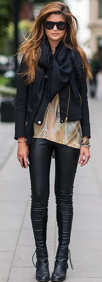 leggins con botas cortas