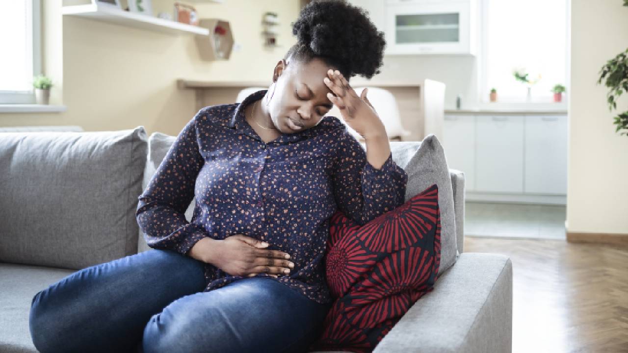 La acidez estomacal es una sensación de ardor en el pecho o la garganta. Foto: Getty Images.