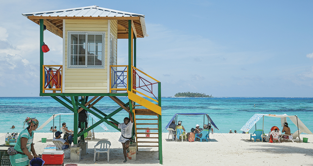 Según el Banco de la República, la generación de divisas del turismo en el  primer semestre del año, llegó a  3.207,5 millones de dólares.