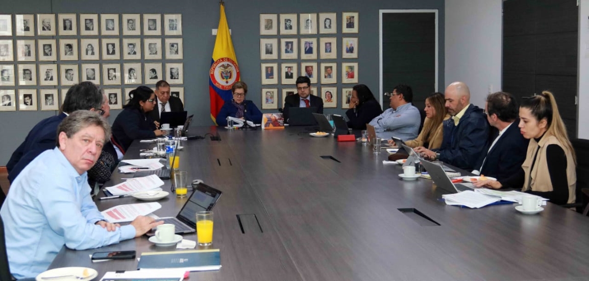 El Ministerio de Trabajo, en conjunto con empresarios, sindicatos y expertos, sostuvo durante varios meses, varios encuentros para estudiar y acoger las recomendaciones que los diferentes actores realizaron en torno a la reforma pensional.