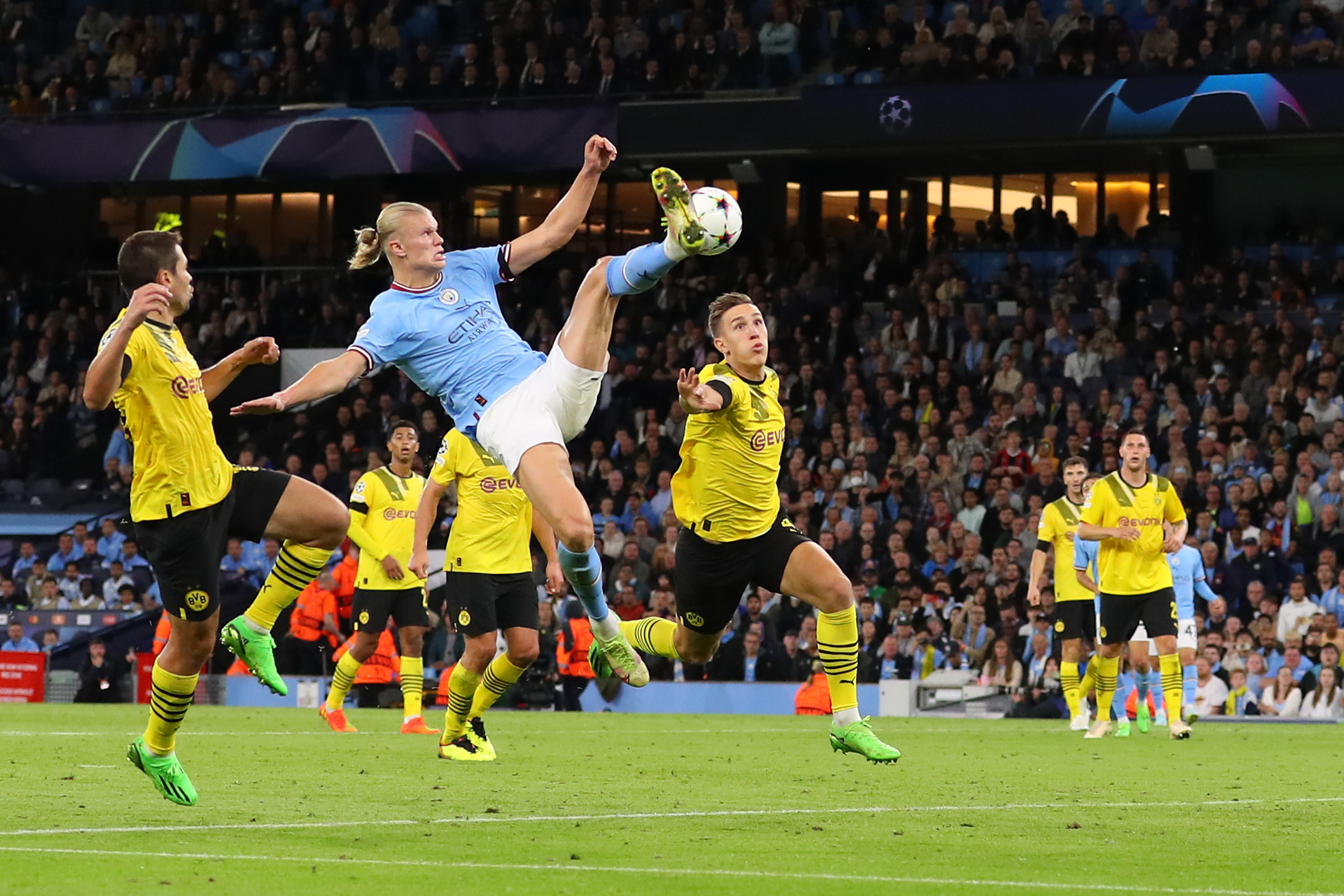 El delantero noruego fue el salvador del Manchester City ante su exequipo.