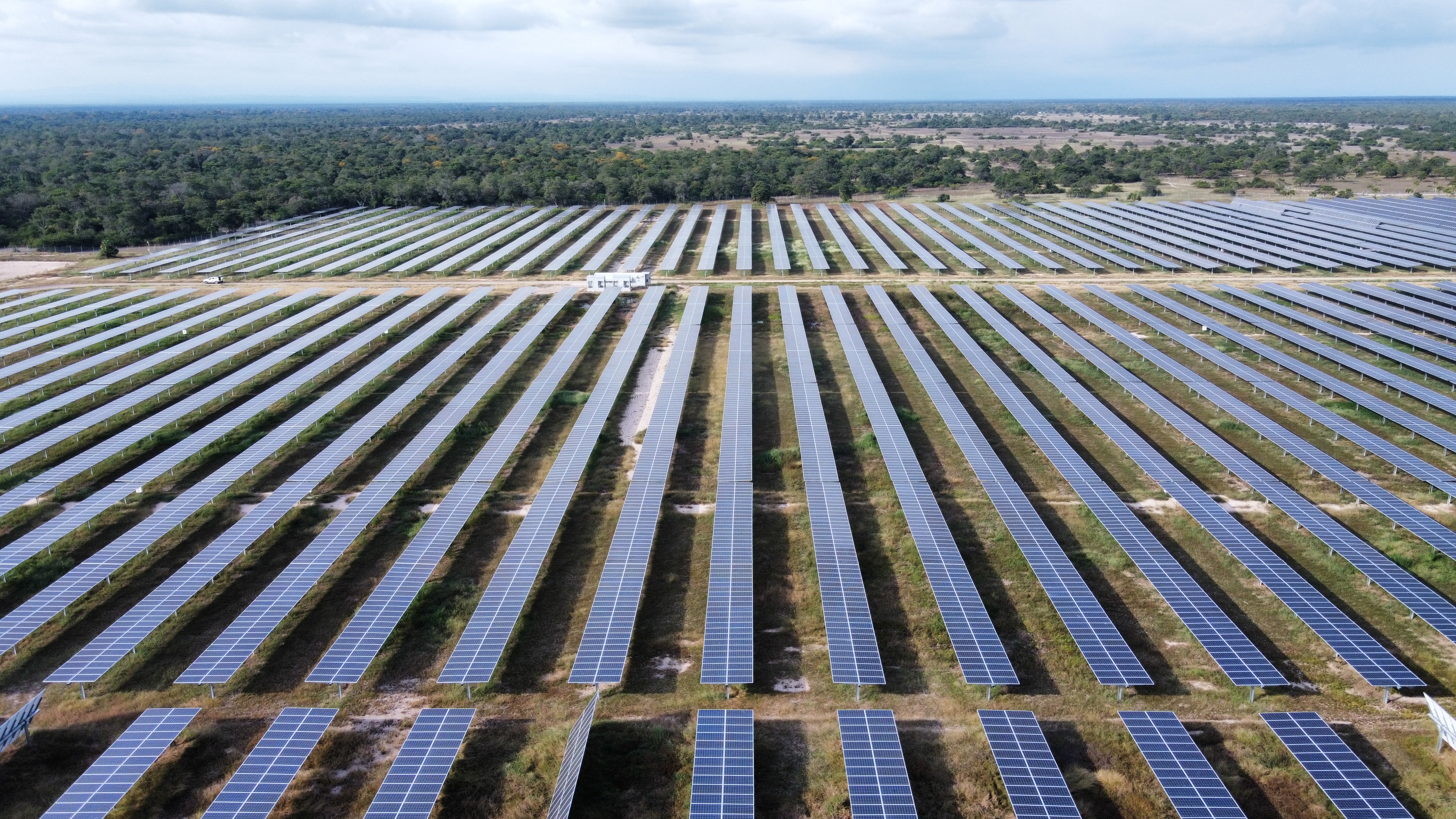 Enel Colombia invertirá entre 2022 y 2024 cerca de 3,1 billones de pesos en energías renovables no convencionales.