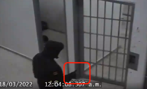 La Fiscalía presentó chat, videos y declaraciones para demostrar la responsabilidad de un cabo en la fuga de alias Matamba