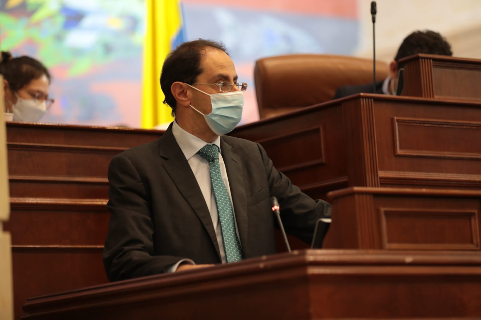José Manuel Restrepo, ministro de Hacienda, en sesiones del Congreso de la República.