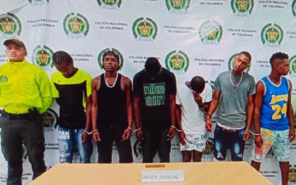 Un fiscal imputó por los delitos de hurto calificado agravado y concierto a los capturados.