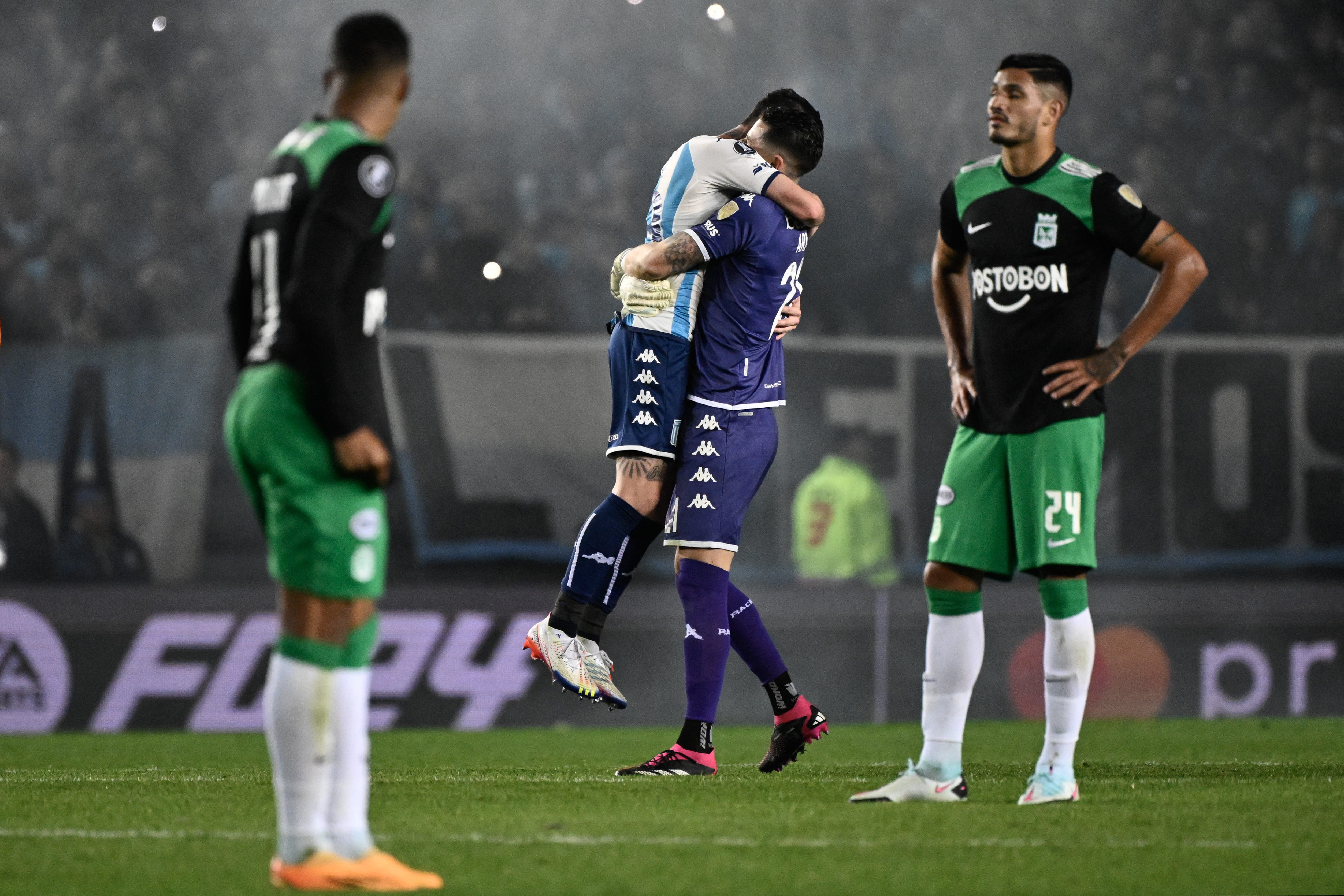 KTO Libertadores: De forma histórica, Racing elimina o Atlético Nacional