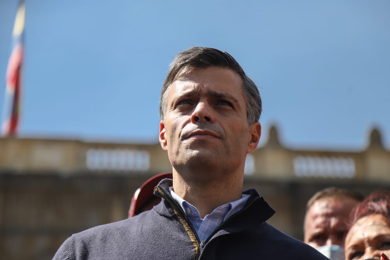 Leopoldo López inscripción en Consulta Popular diciembre 12 plaza de bolívar