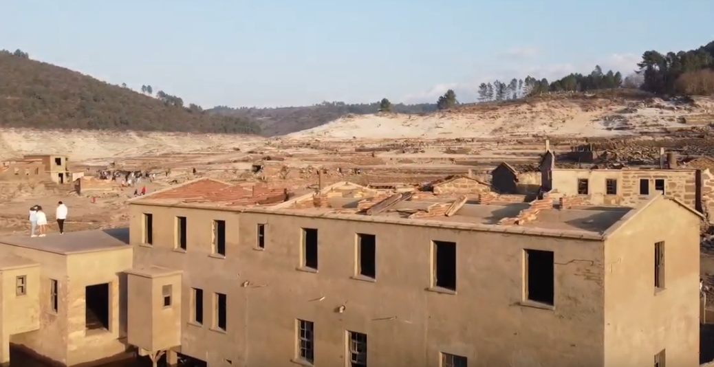 Aceredo, inundado para dar paso a un embalse en la década de 1990