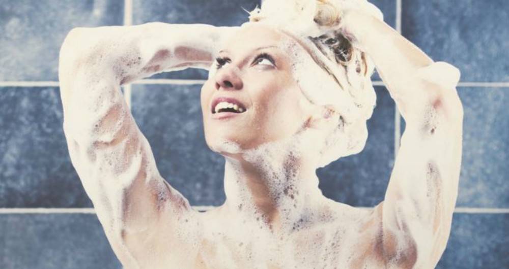 ¿Se te ocurren buenas ideas mientras te duchas? Foto: Getty.