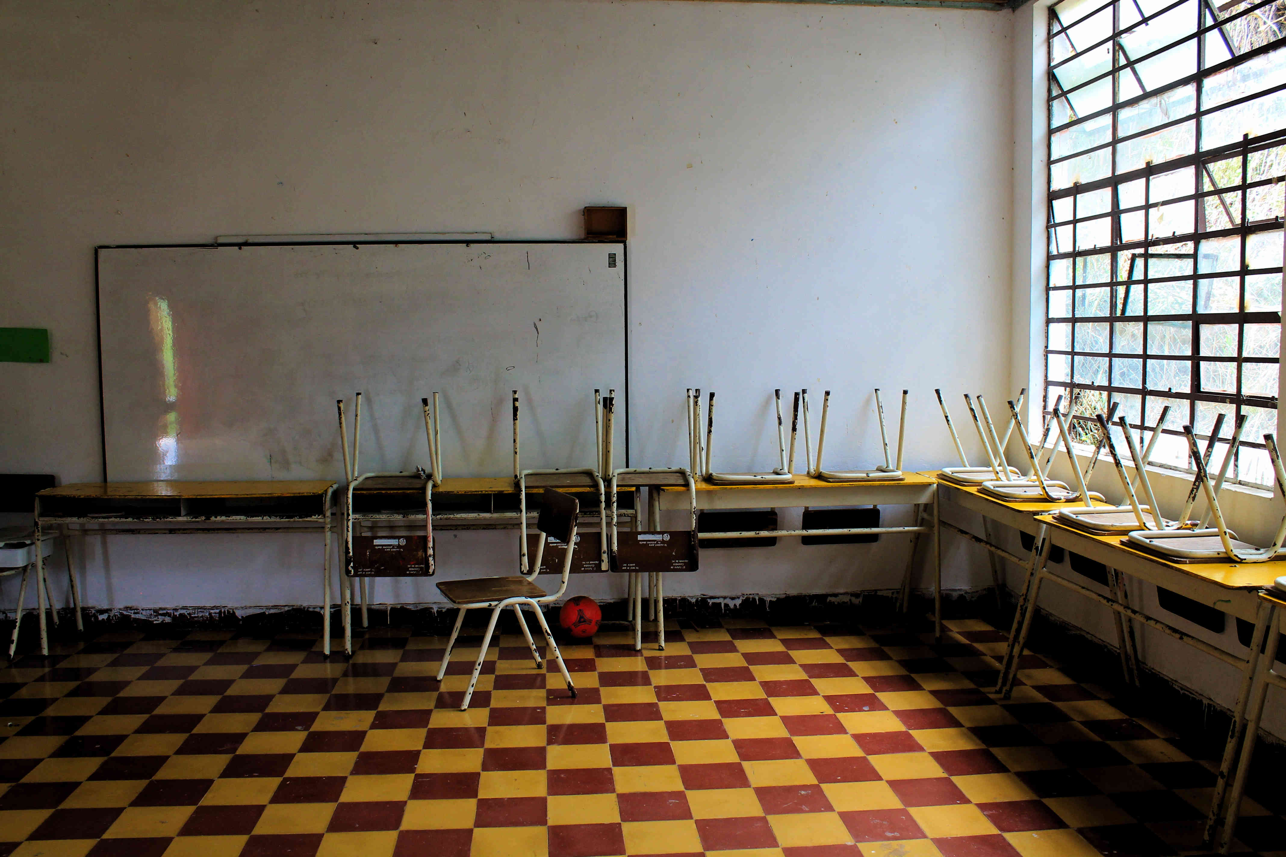 Esta es una de las escuelas cerradas. 