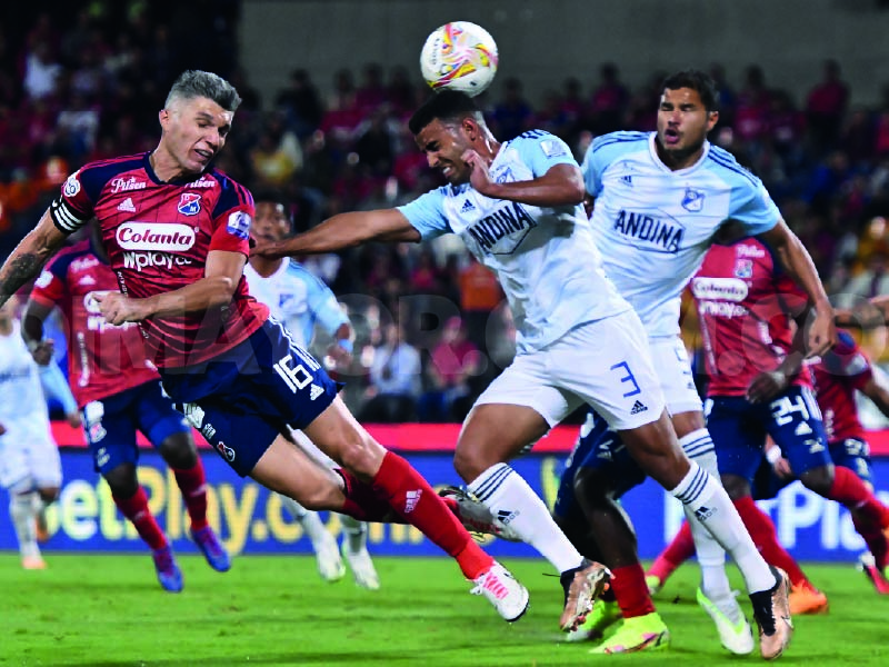 Segundos antes del gol del empate de Medellín ante Millonarios.