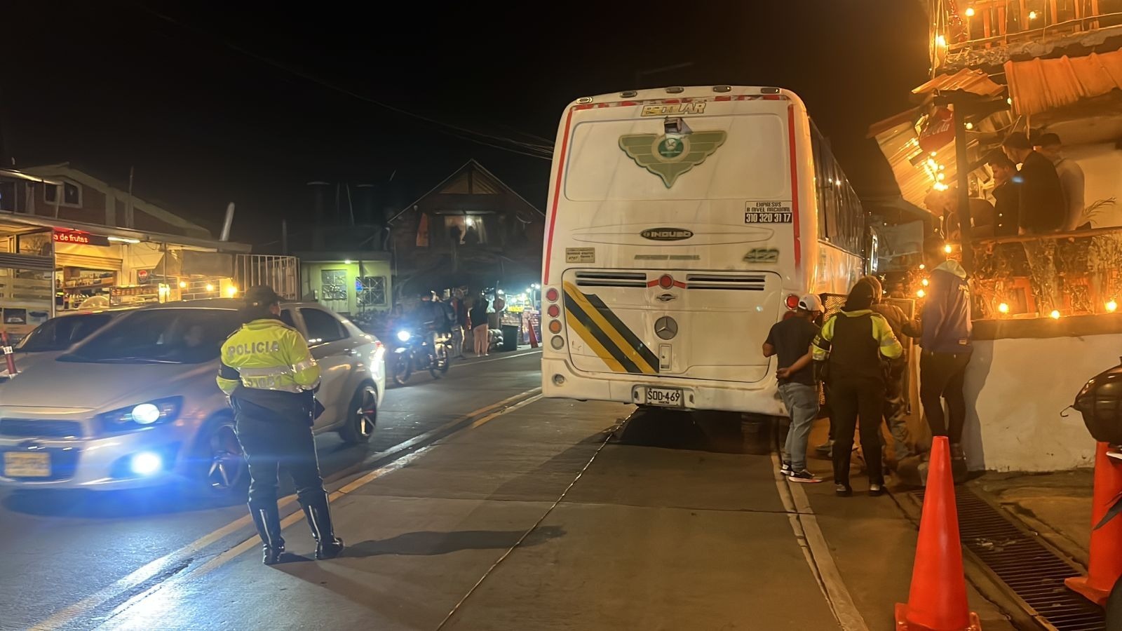 Trancón en la vía Bogotá - La Calera