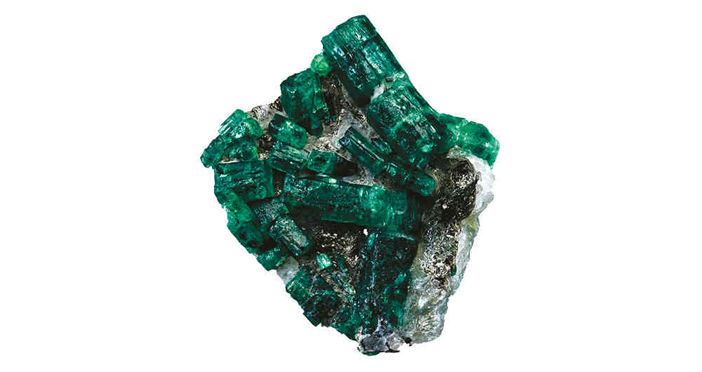 La esmeralda es la variedad verde de un mineral incoloro llamado berilo.