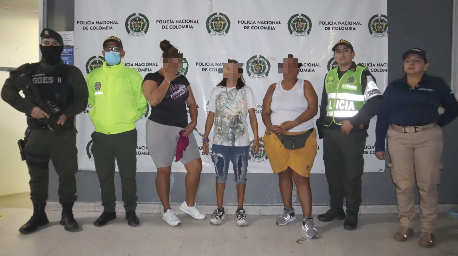Estas mujeres según la Policía pertenecían al grupo delincuencial común organizado Los Clientes.