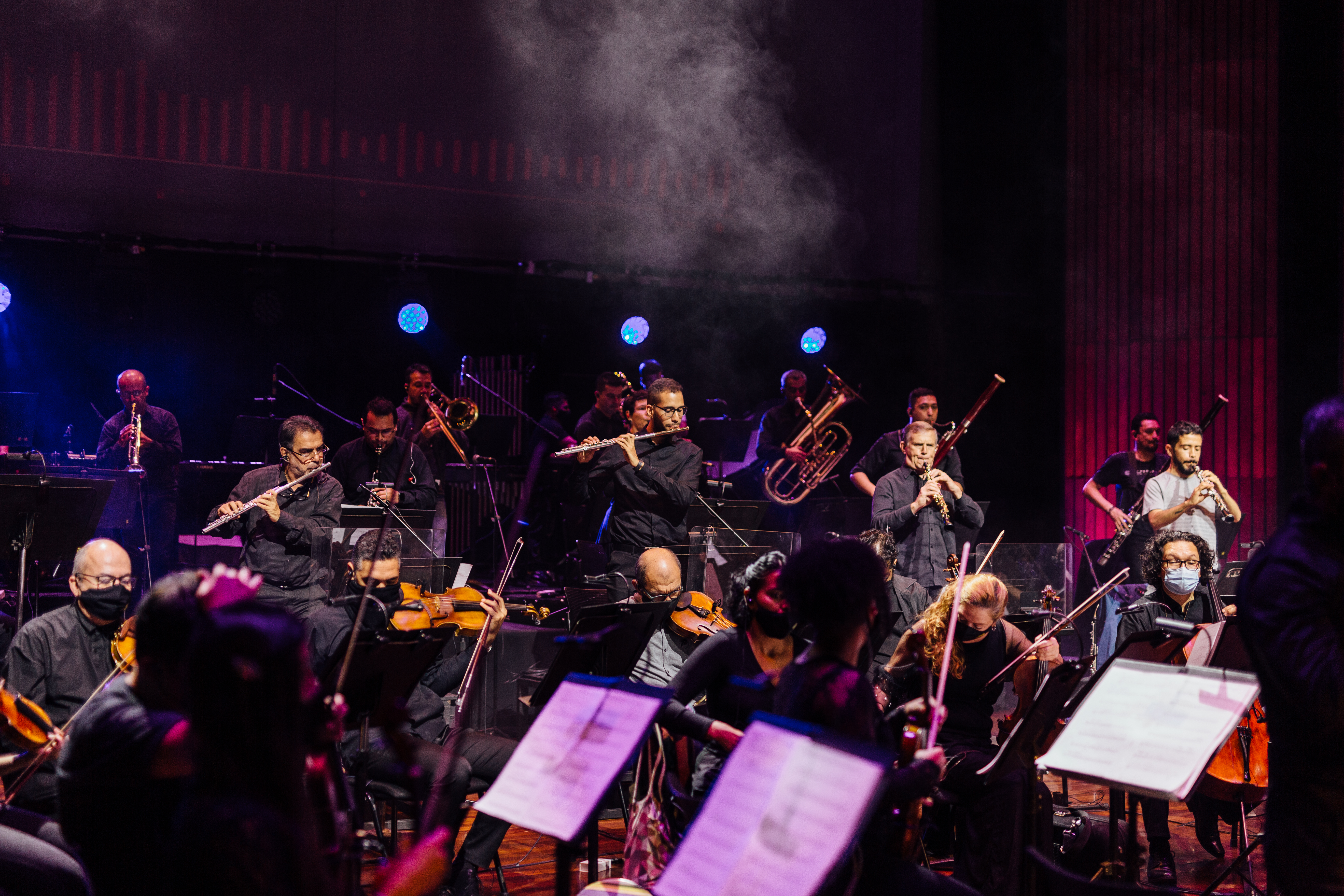 El concierto incluye un repertorio de música electrónica.