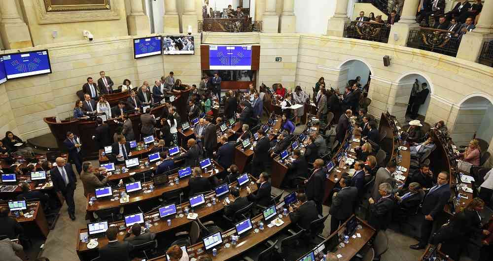 la Cámara de Representantes tuvo que nombrar una subcomisión con cerca de 14 legisladores de todos los partidos para definir tres de los puntos más álgidos del proyecto