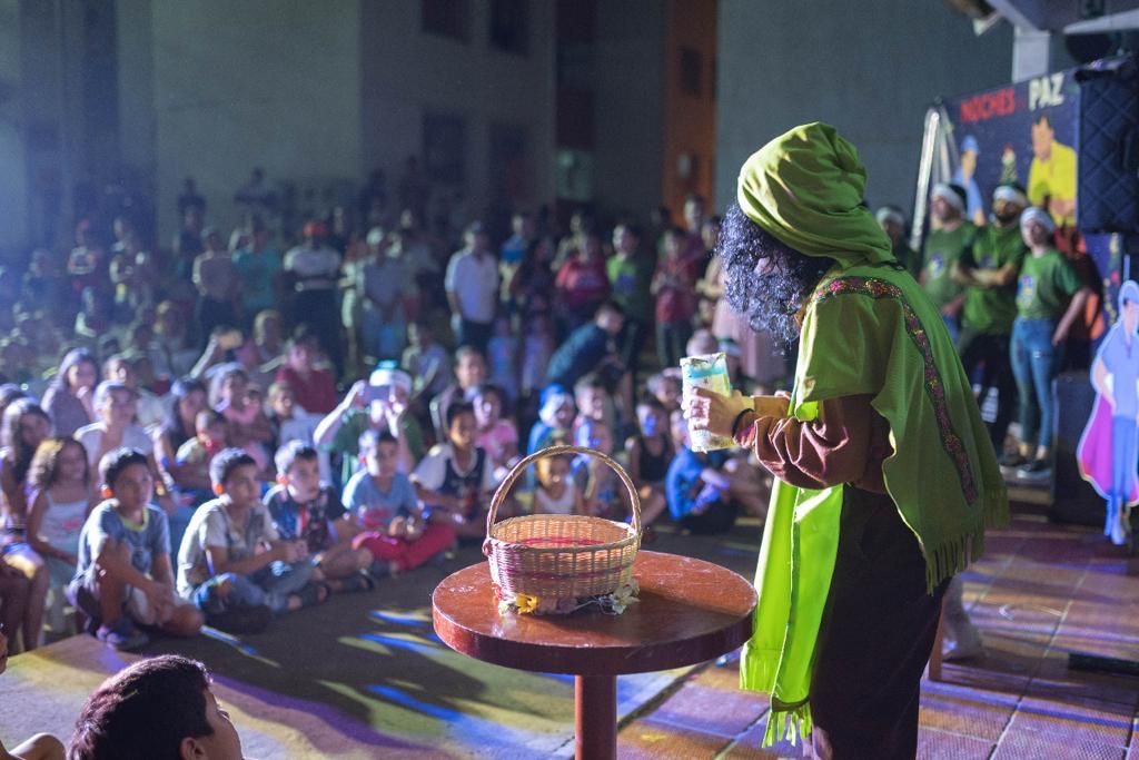 Las actividades inician a partir de las 7:00 de la noche y cuenta con presentación teatral, obra de títeres, actos musicales, entre otros.