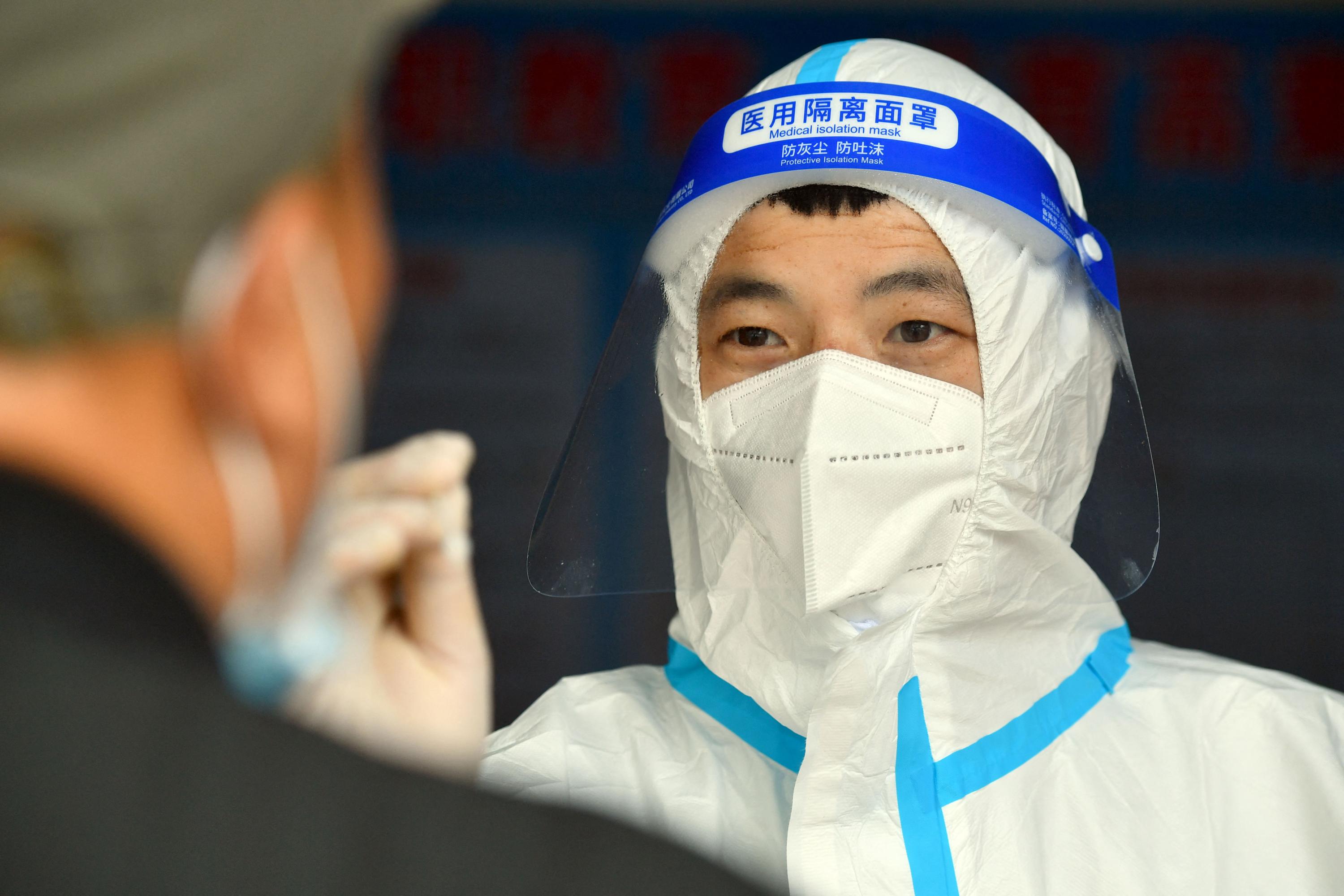 Pruebas masivas de Covid-19 en Henan, China.