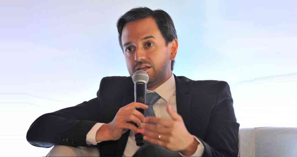 Diego Mesa, Ministro de Minas y Energía.