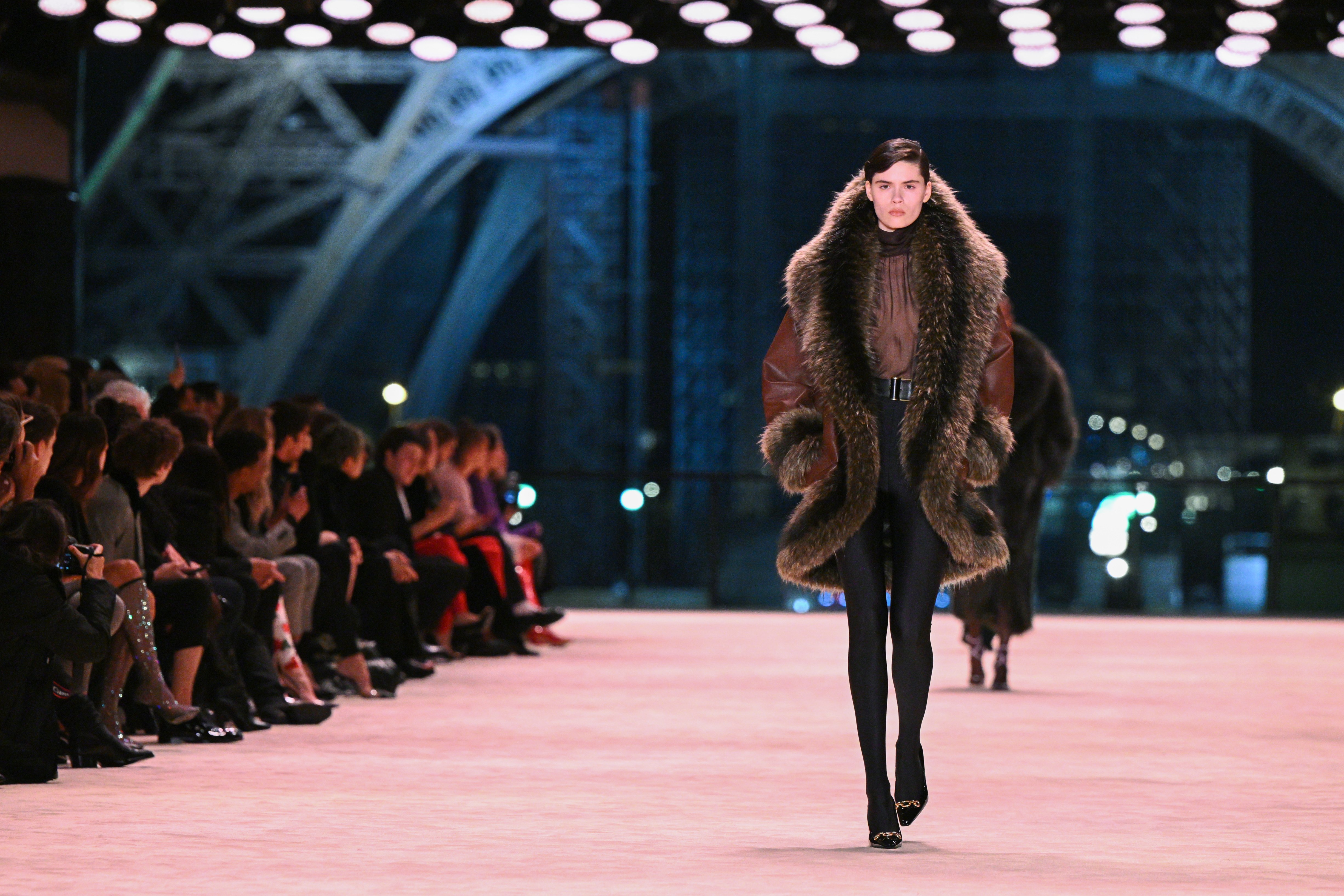 Paris Fashion Week: el desfile de Louis Vuitton Primavera/Verano 2022-2023  - Foto 1