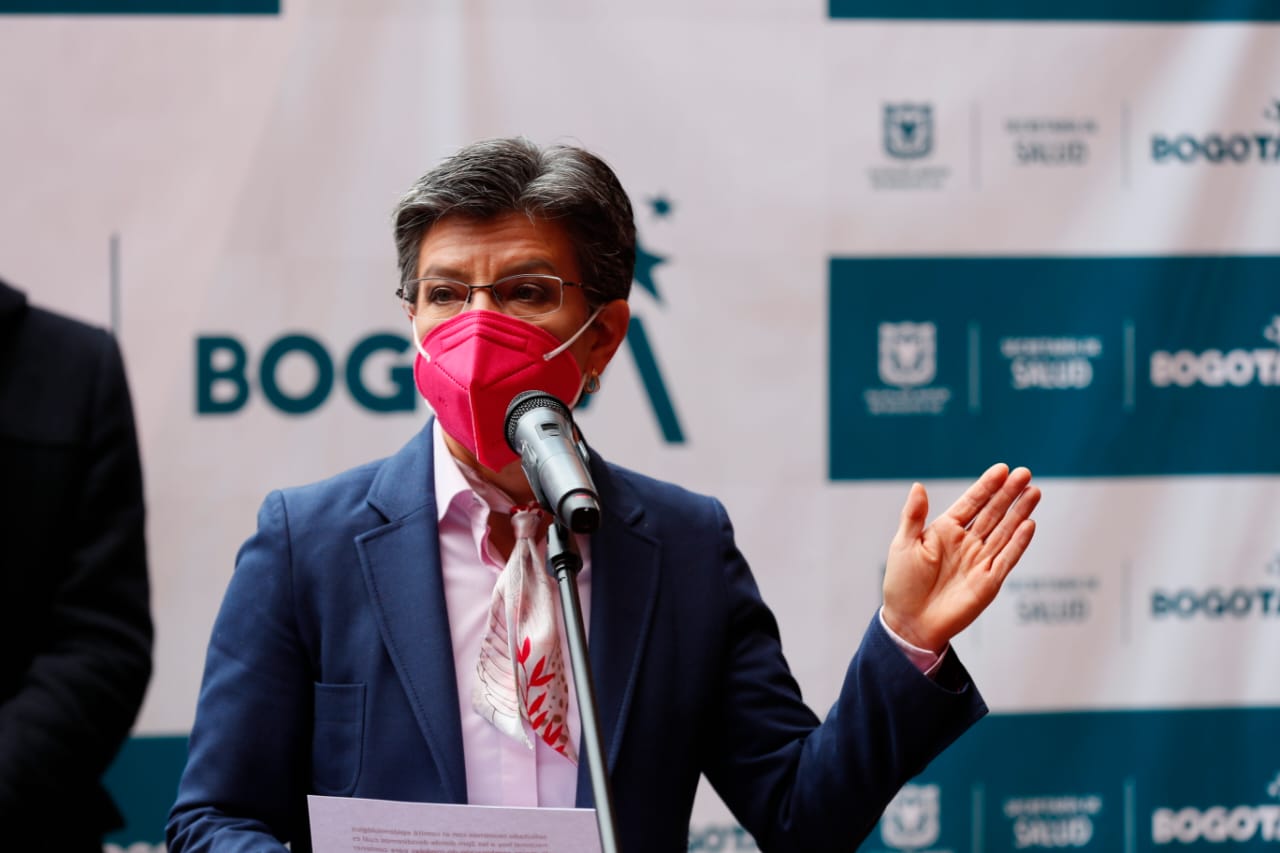 Claudia López medidas