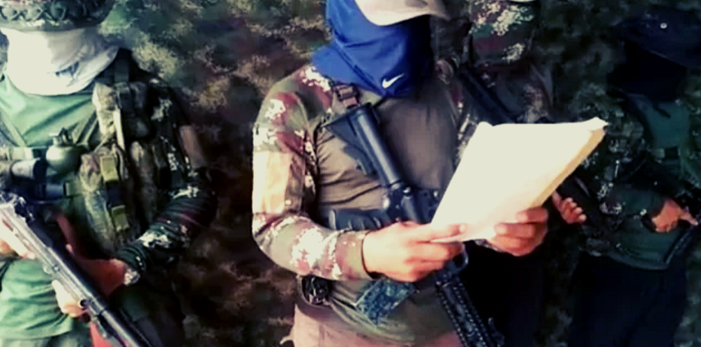 La organización armada ilegal declaró  como “objetivos militares” a los alcaldes de Barrancabermeja, Alfonso Eljach y al de Yondó, Fabian Antonio Echavarría.