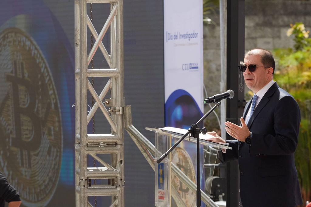 El fiscal Francisco Barbosa, en el día del investigador del CTI