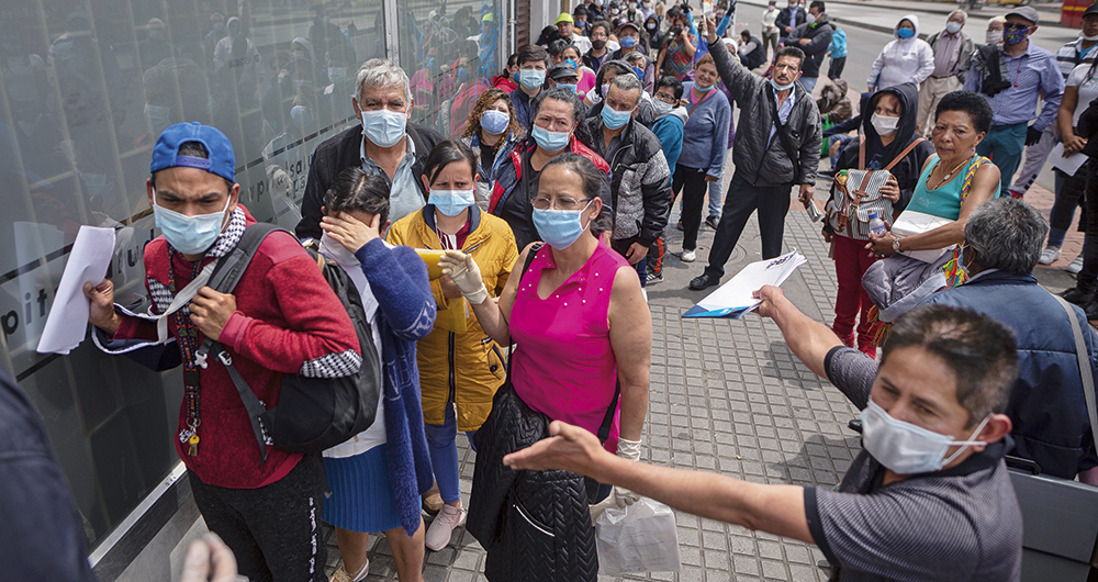 El desempleo es considerado hoy por los ciudadanos el principal tema para la campaña presidencial de 2022. Se necesitan soluciones urgentes y concretas.