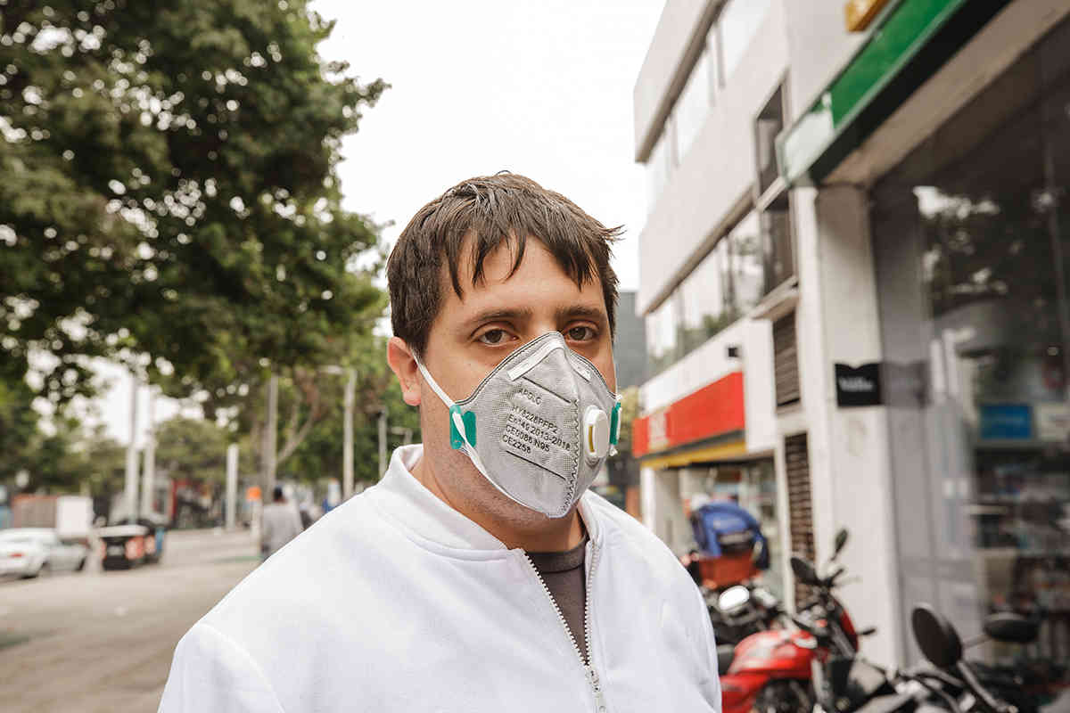 Instituciones de salud como el Centro de Control y Prevención de Enfermedades de Atlanta han advertido las fallas de los tapabocas con válvula. 