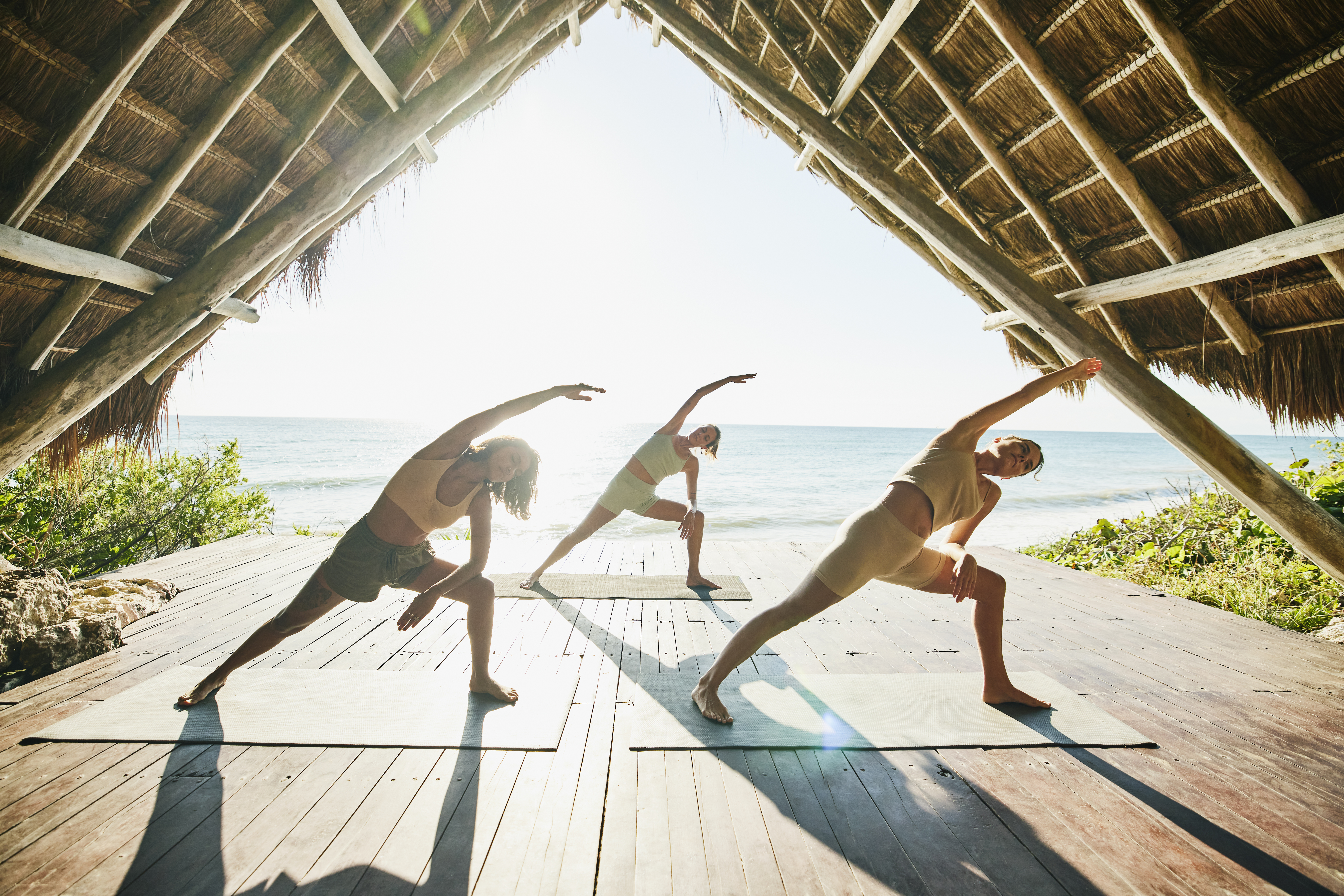 Los asombrosos beneficios de practicar yoga después de los 50 años